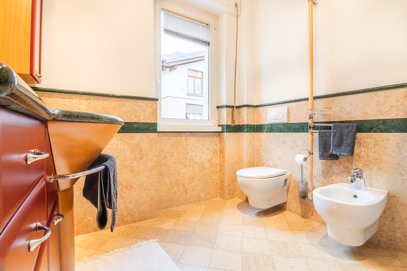 Casa Lella Apartment Dervio Bagian luar foto
